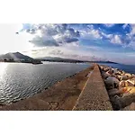 Levante *