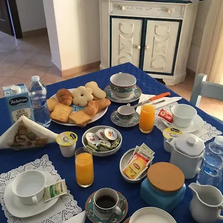 Levante Couette-café Posada (Sardinia)