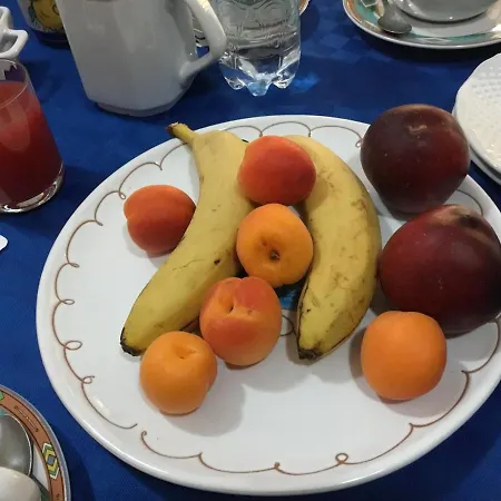 Levante * פוסאדה