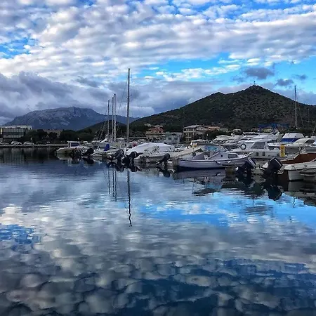 לינה וארוחת בוקר Levante פוסאדה
